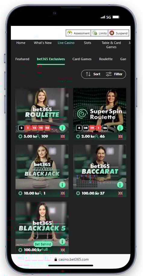 På bet365 casino hittar du exklusiva spel med live dealer.